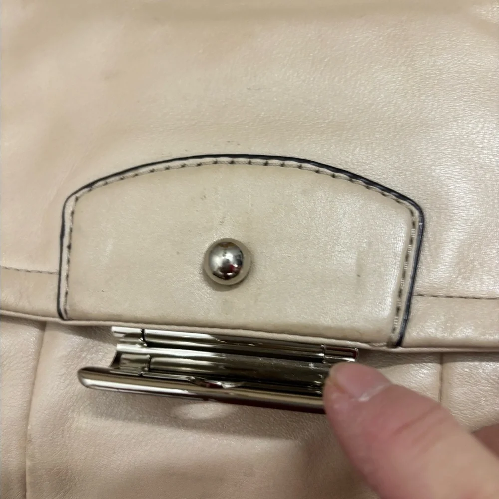 Coach Cream Shoulder‎ Bag